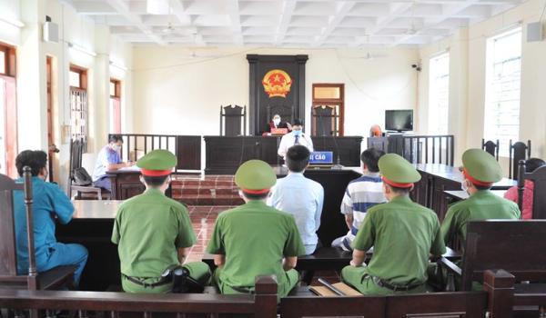 Mẫu đơn khởi kiện tại tòa án nhân dân huyện Kiên Lương Tỉnh Kiên Giang mới nhất năm 2024.