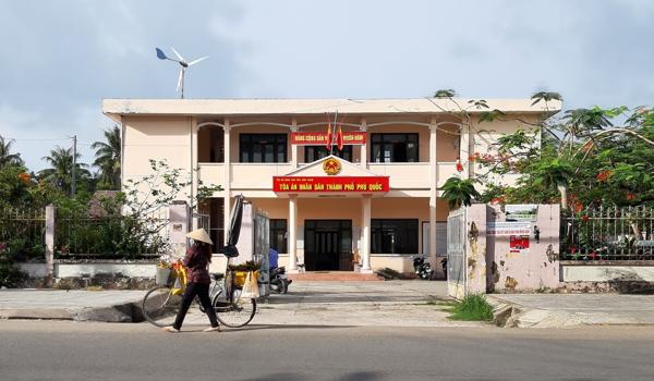 Mẫu đơn khởi kiện tại tòa án nhân dân thành phố Phú Quốc Tỉnh Kiên Giang mới nhất năm 2024.