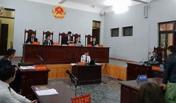 Mẫu đơn khởi kiện tại tòa án nhân dân huyện Yên Thủy Tỉnh Hòa Bình mới nhất năm 2024