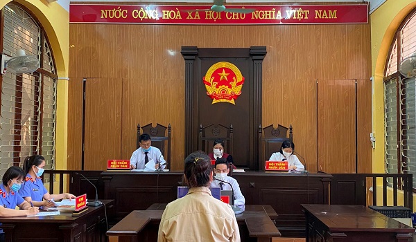 Mẫu đơn khởi kiện tại tòa án nhân dân huyện Mường Khương Tỉnh Lào Cai mới nhất năm 2024.