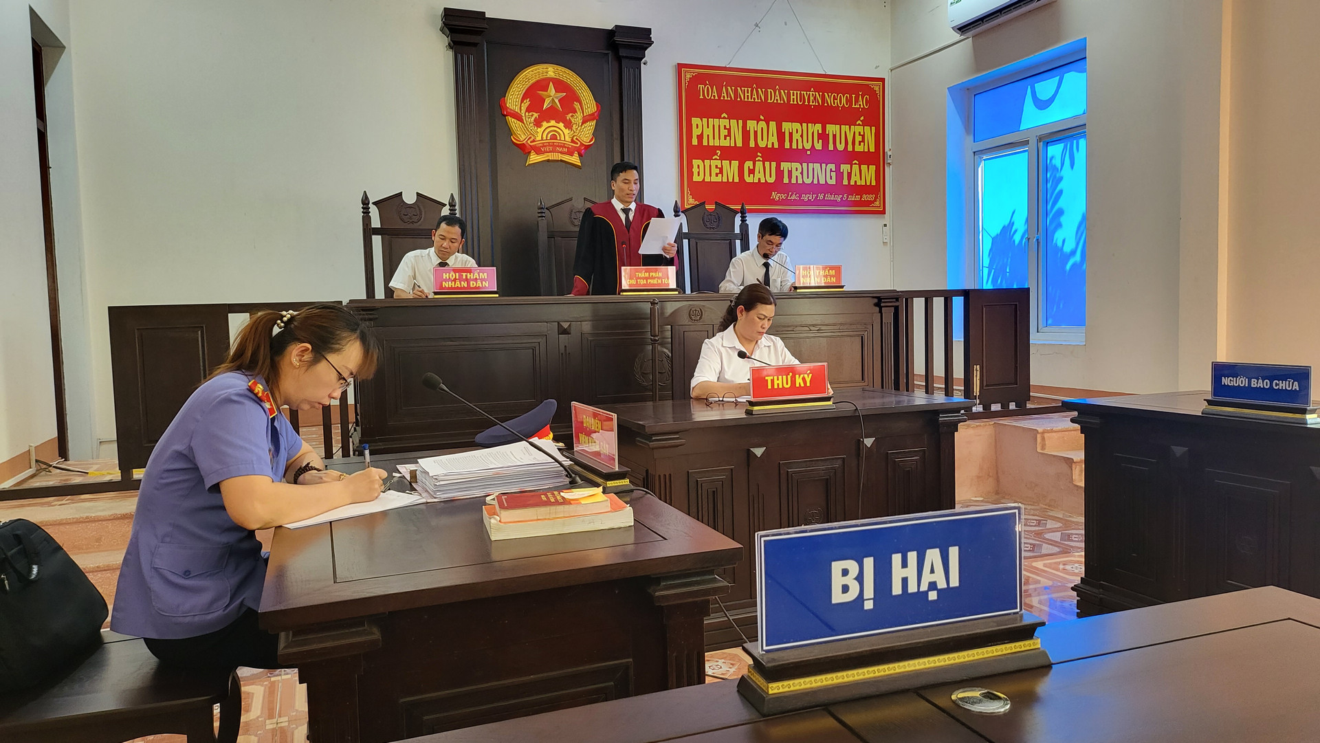 Mẫu đơn khởi kiện tại tòa án nhân dân huyện Ngọc Lặc Tỉnh Thanh Hóa mới nhất năm 2024