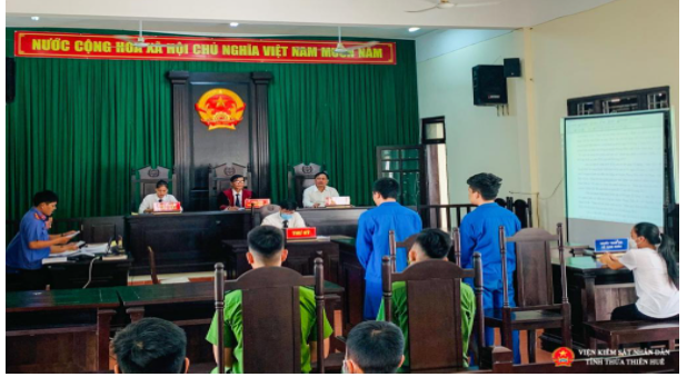 Mẫu đơn khởi kiện tại tòa án nhân dân huyện Phong Điền, tỉnh Tỉnh Thừa Thiên Huế mới nhất năm 2024