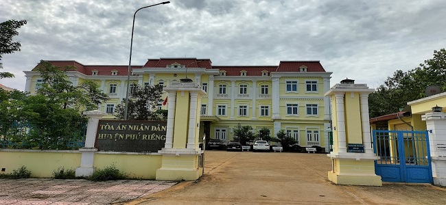 Mẫu đơn khởi kiện tại tòa án nhân dân huyện Phú Riềng, tỉnh Bình Phước