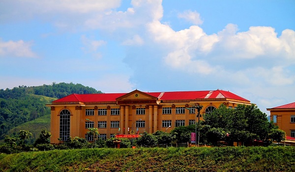 Mẫu đơn khởi kiện tại tòa án nhân dân huyện Than Uyên Tỉnh Lai Châu mới nhất năm 2024.
