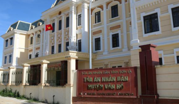 Mẫu đơn khởi kiện tại tòa án nhân dân huyện Vân Hồ Tỉnh Sơn La mới nhất năm 2024.