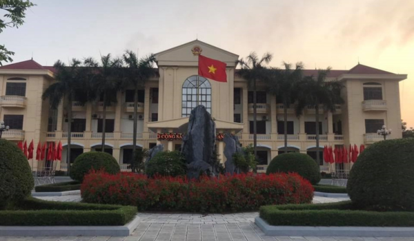 Mẫu đơn khởi kiện tại tòa án nhân dân huyện Vạn Ninh Tỉnh Khánh Hòa mới nhất năm 2024