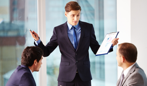 LUẬT SƯ GIẢI QUYẾT TRANH CHẤP NỘI BỘ DOANH NGHIỆP