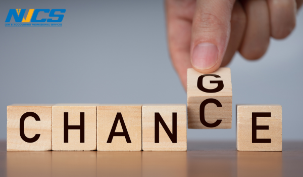 GIẢI THỂ HAY PHÁ SẢN?