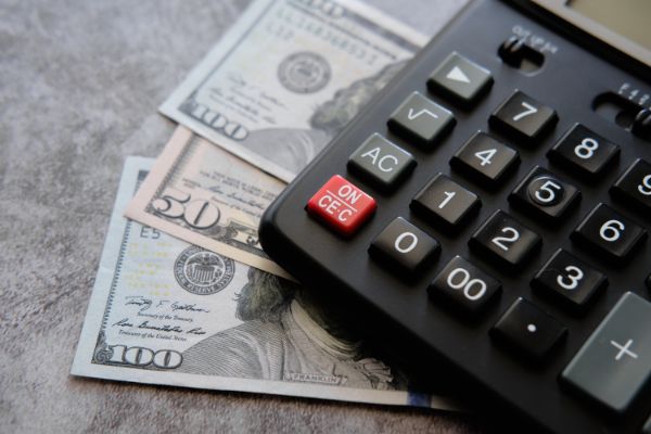 Ưu đãi thuế cho doanh nghiệp hoạt động trong khu công nghiệp năm 2024